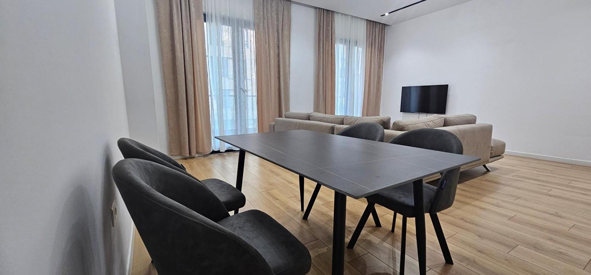 Free Parking Tirana Modern Escape Apartamento Exterior foto