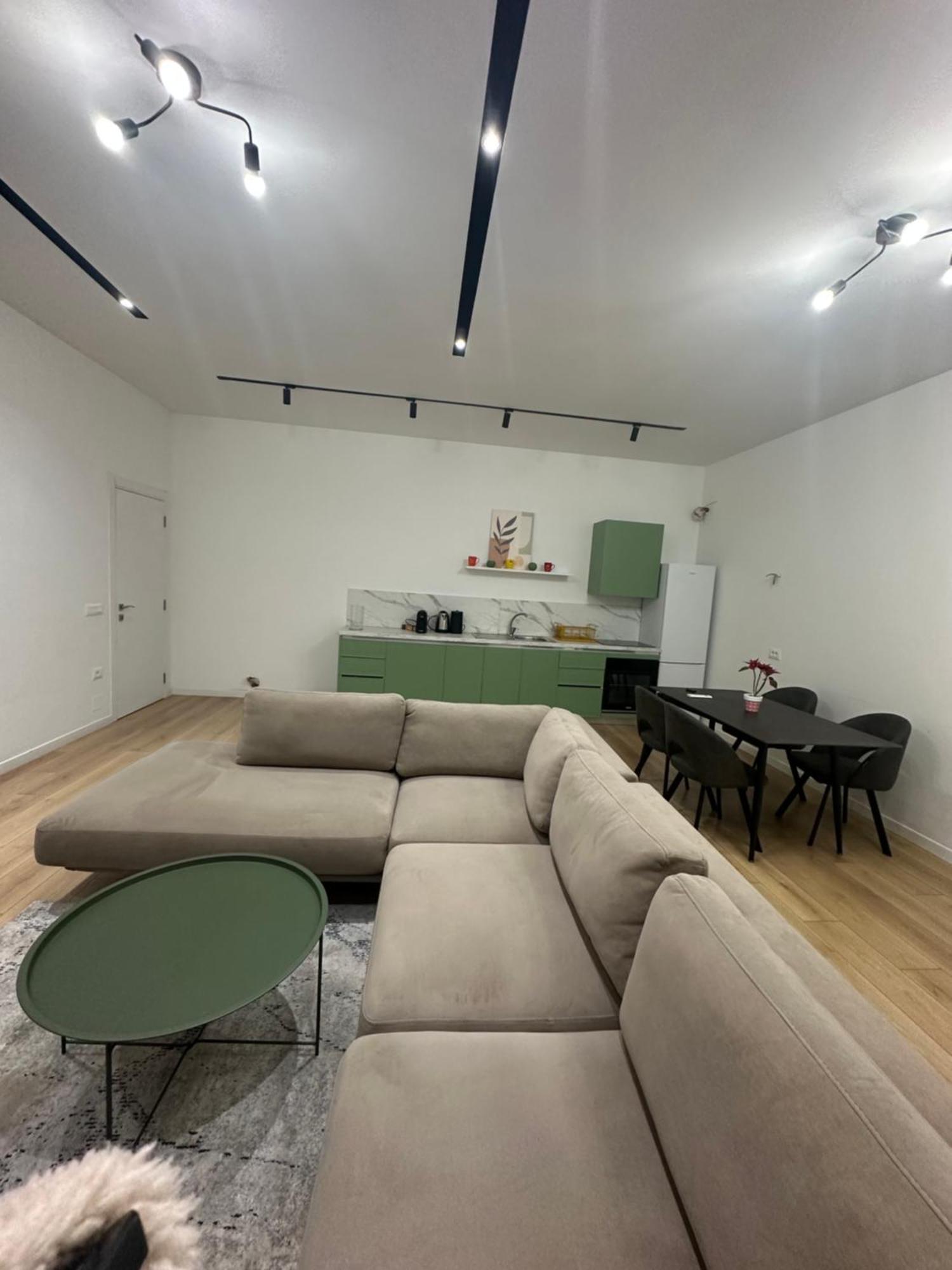 Free Parking Tirana Modern Escape Apartamento Exterior foto